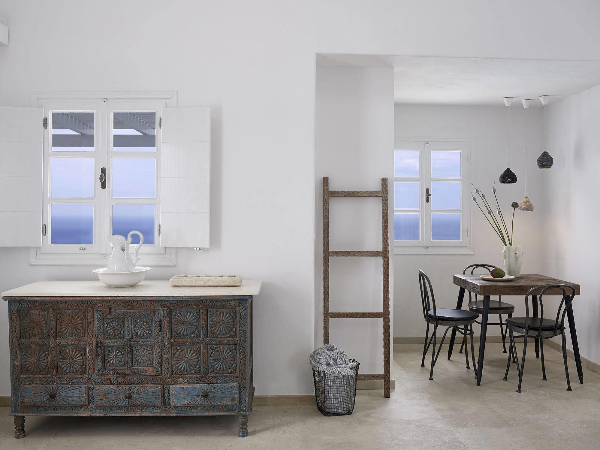 Mythique Villas & Suites เอีย ภายนอก รูปภาพ
