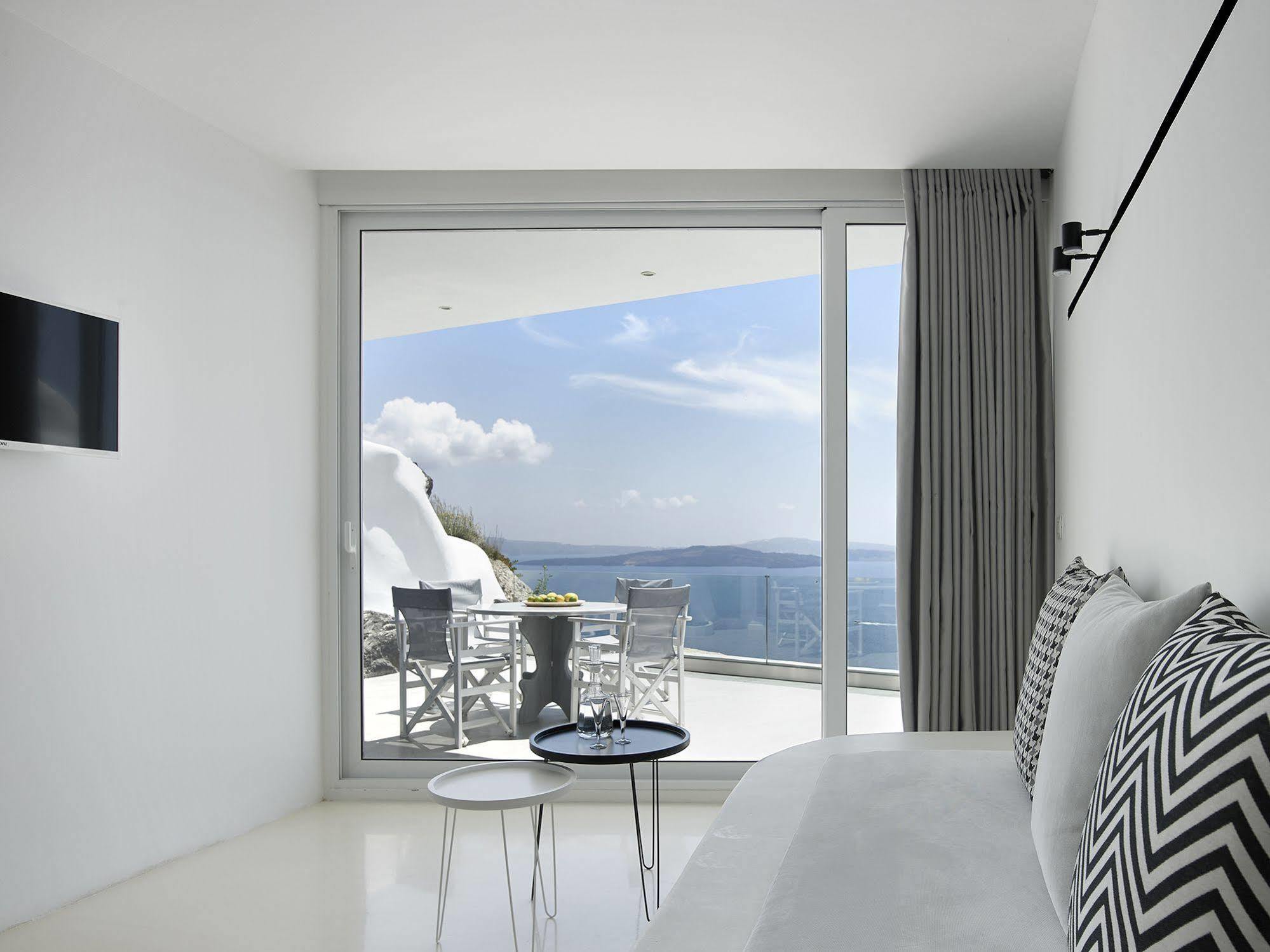 Mythique Villas & Suites เอีย ภายนอก รูปภาพ